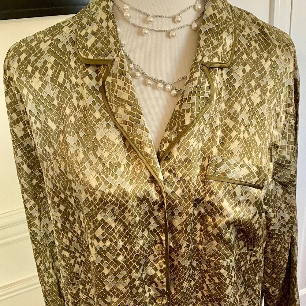 Vintage Victoria's Secret Silky Pajama Top Medium